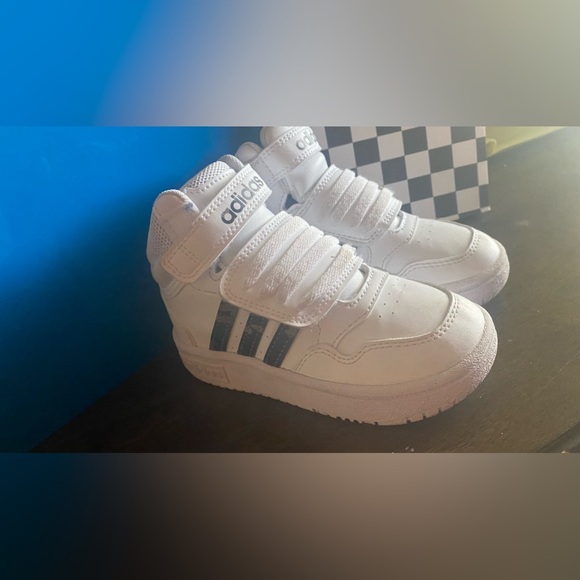 Adidas mid hoops 8c - Picture 3 of 4